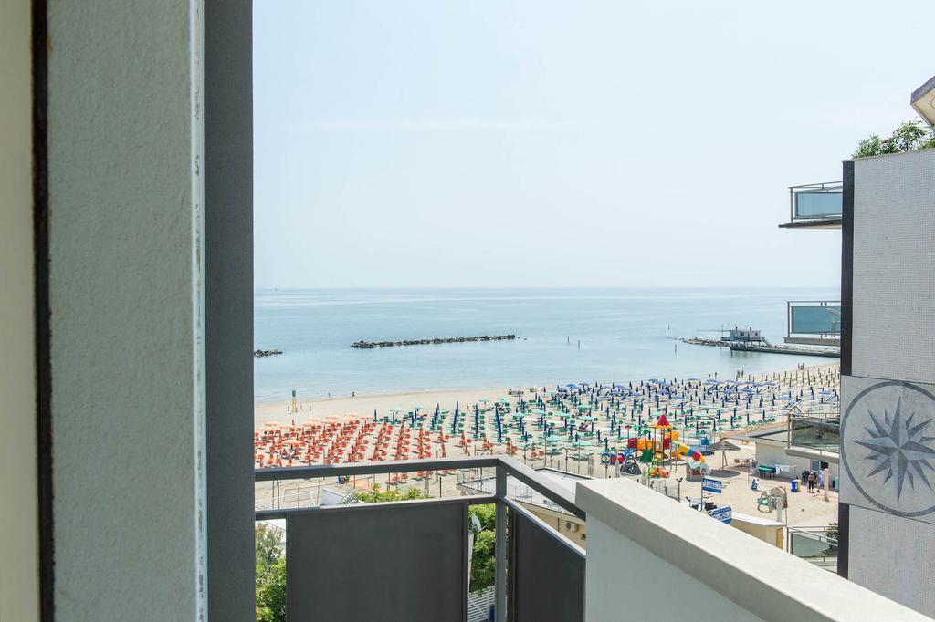 Hotel Levante Sul Mare Lido Di Savio Extérieur photo